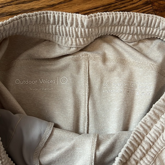 Outdoor voices joggers, barely worn! - Picture 2 of 3